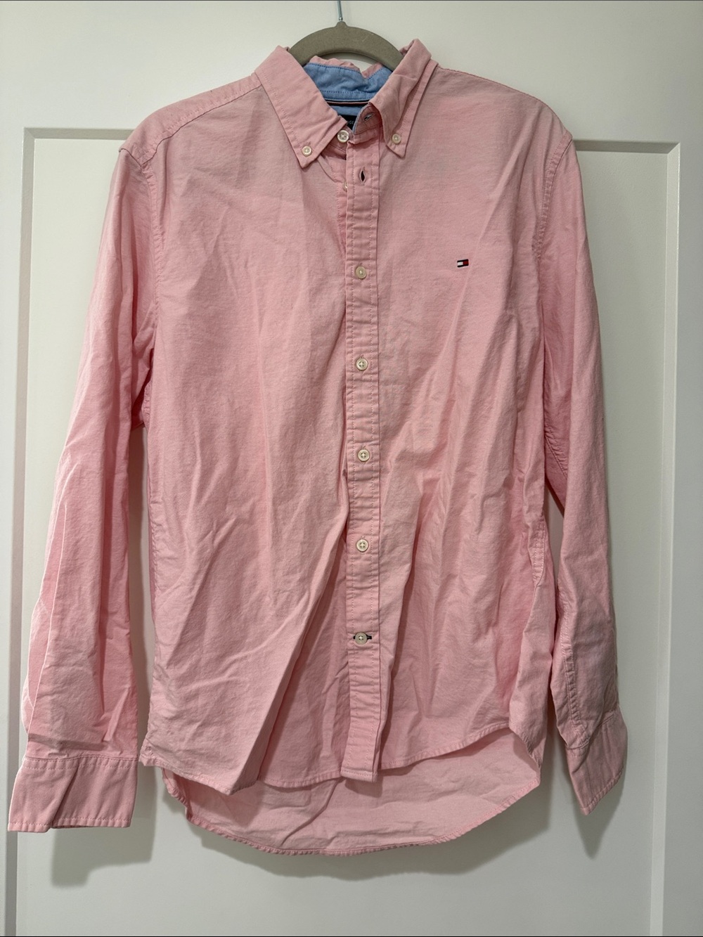 Tommy Hilfiger Men's Light Pink Button-Down Dress Shirt